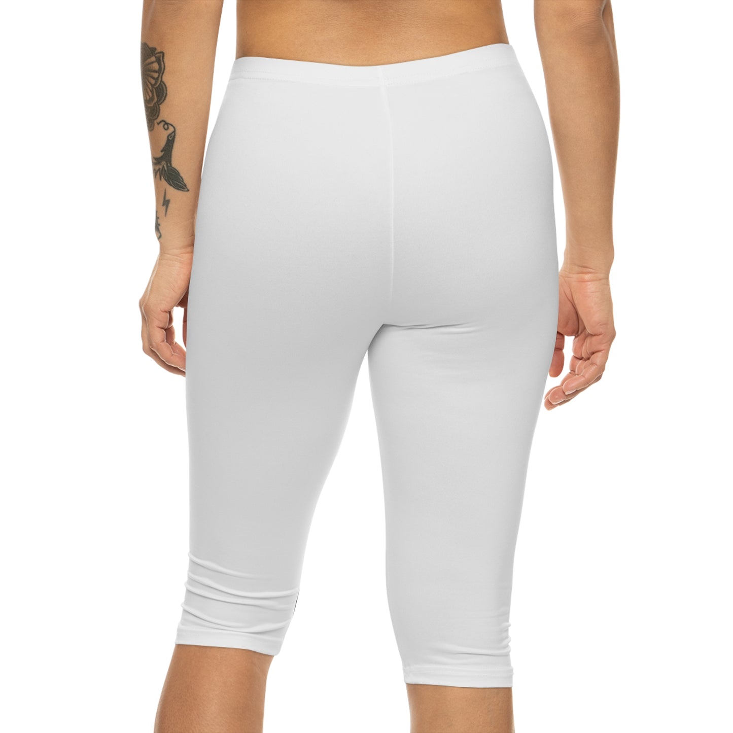 Women’s Capri Leggings (AOP)